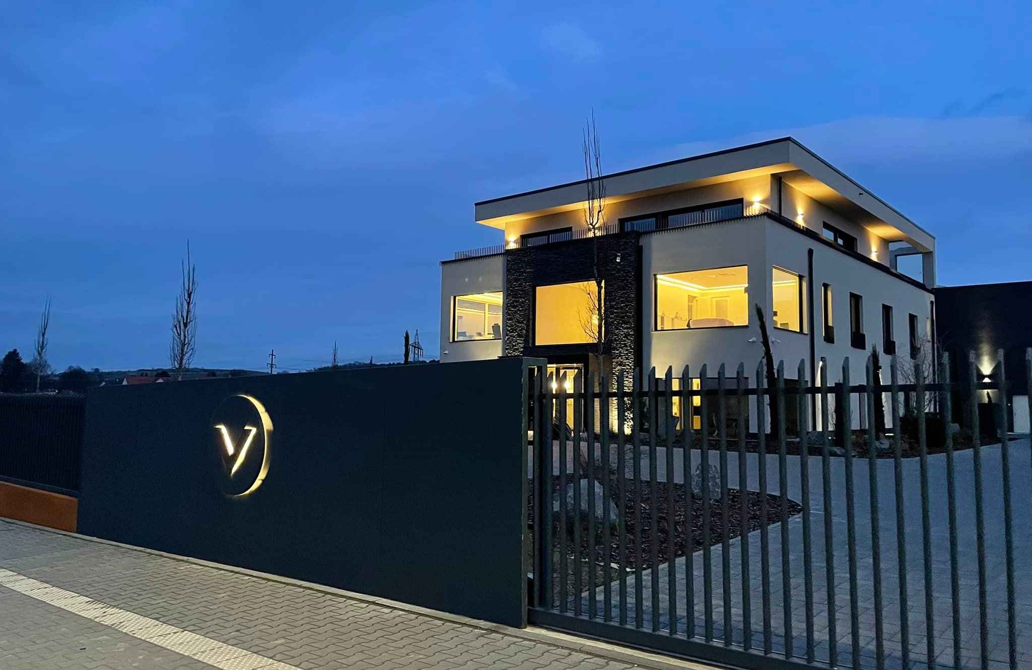 Image Title My Image